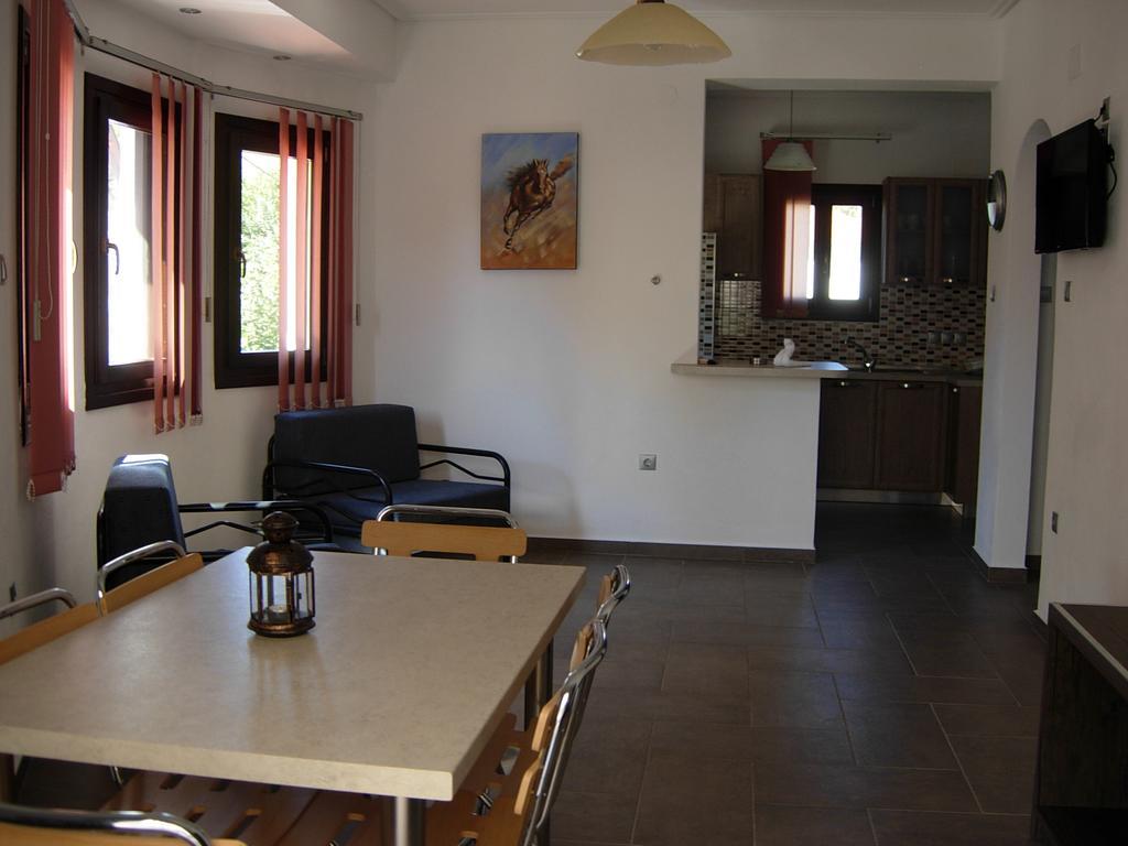 Ferienwohnung Aurora Platanias  Exterior foto